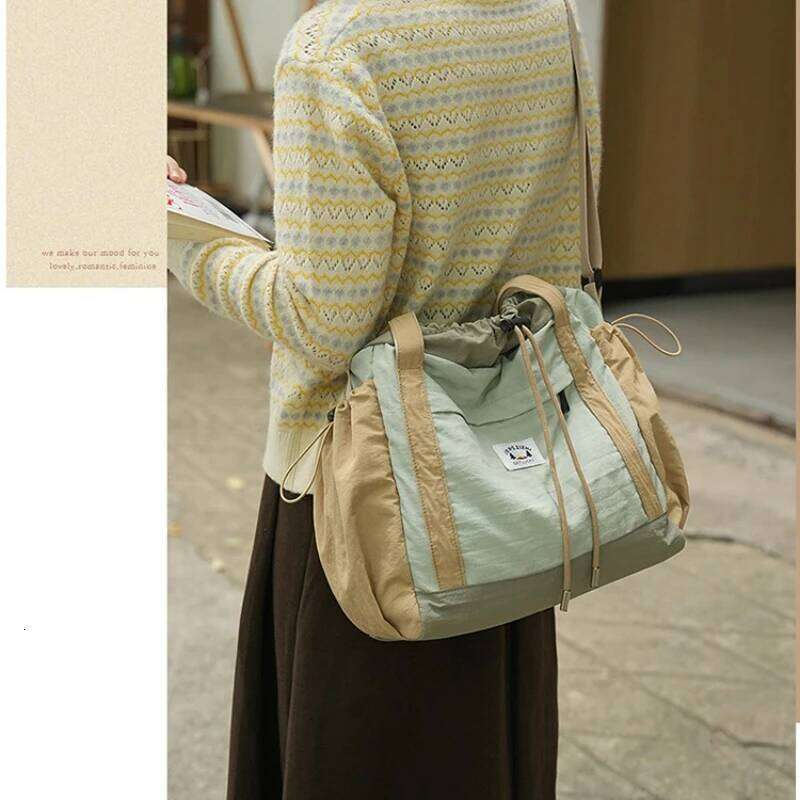 New Winter Texture Versalite Crossbody Bags Large Capacity Color Block Simple Bucket Lightweight Casual Fabric Shoulder Bag XJ260131