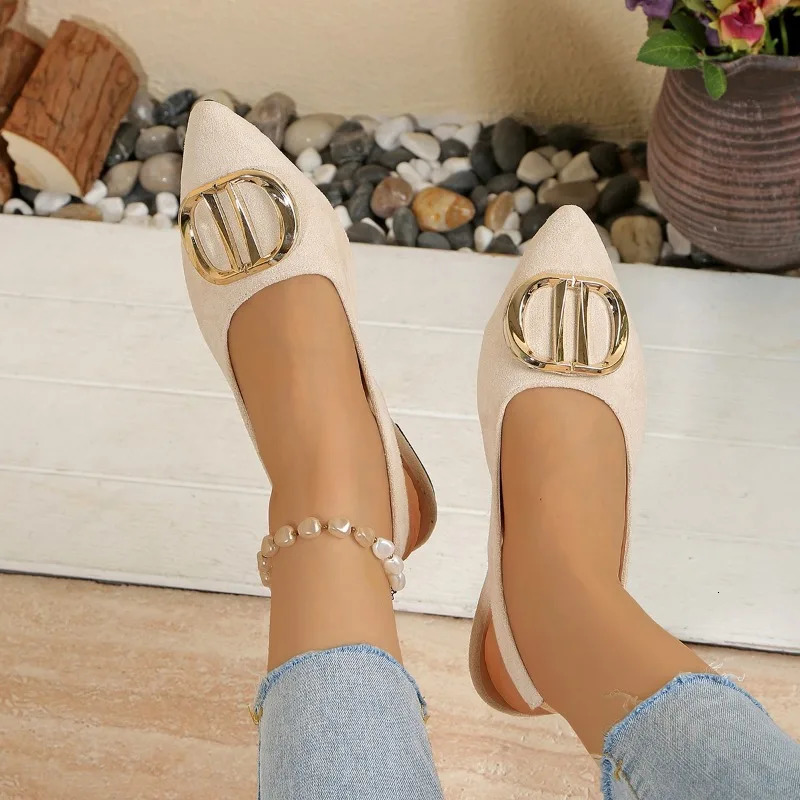 French Pointedtoe Metal Flat Shoes Baotou Sandals Shallowmouth Single Foreignstyle Explosive Internet Celebrity 260126