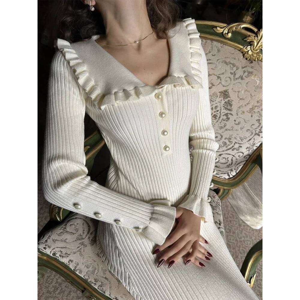 TARUXY High Waist Ruffled Maxi Dresses For Women Autumn Winter Knitted Slim Long Women's Vintage Dress Woman Retro Elegant XJ260131