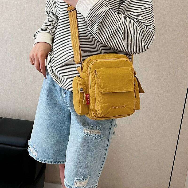 Multi pocket shoulder women's fashionable casual crossbody men's mailman bag, lightweight sports outdoor