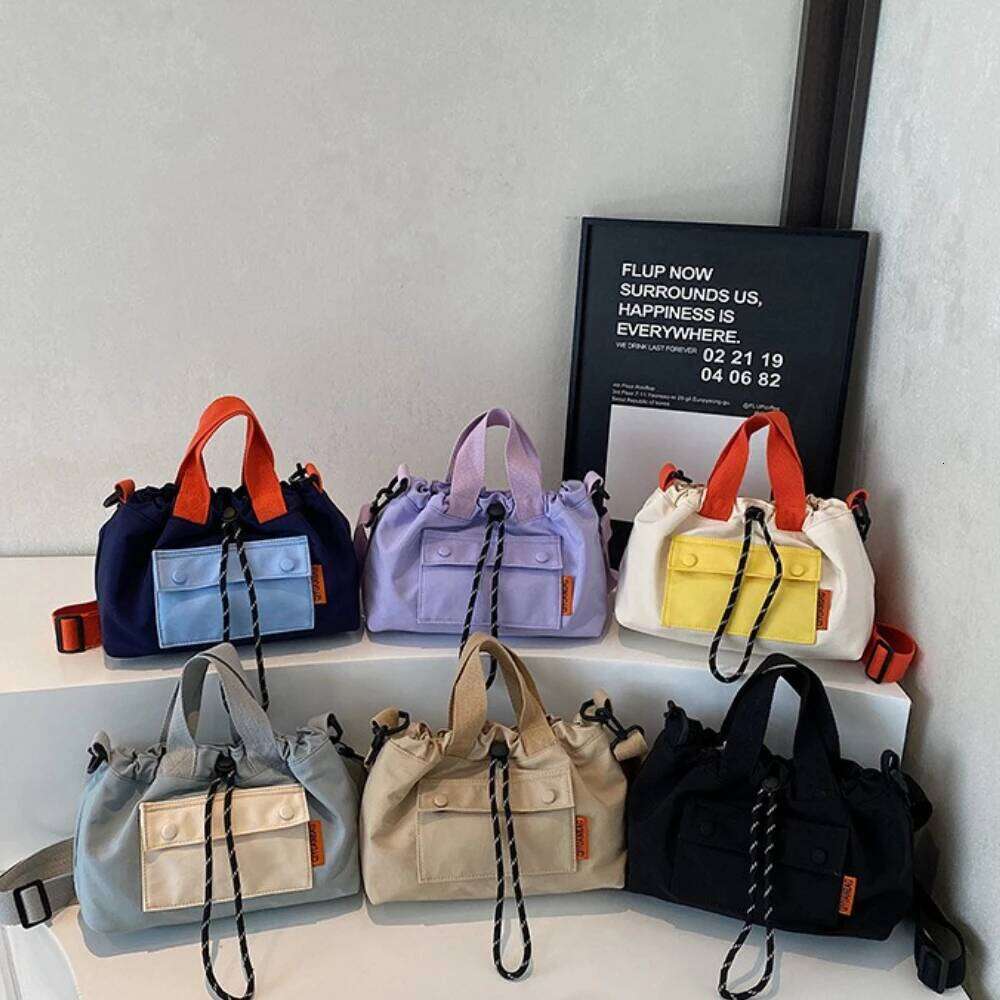 The New Unisex Messenger Outdoor Functional Bag Commuter Shoulder Bag, Storage Bolso, Female Contrast Backpack 2025