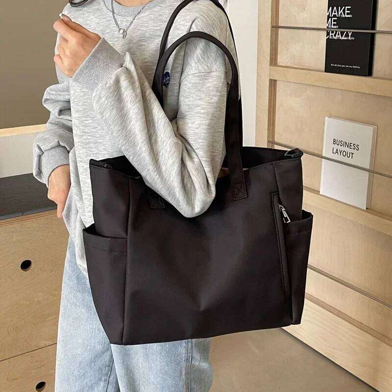 Quality Solid Color High Capacity Nylon Zipper Crossbody New Women's Shoulder Bags on Sale 2025 Brand Simplicity XJ260131