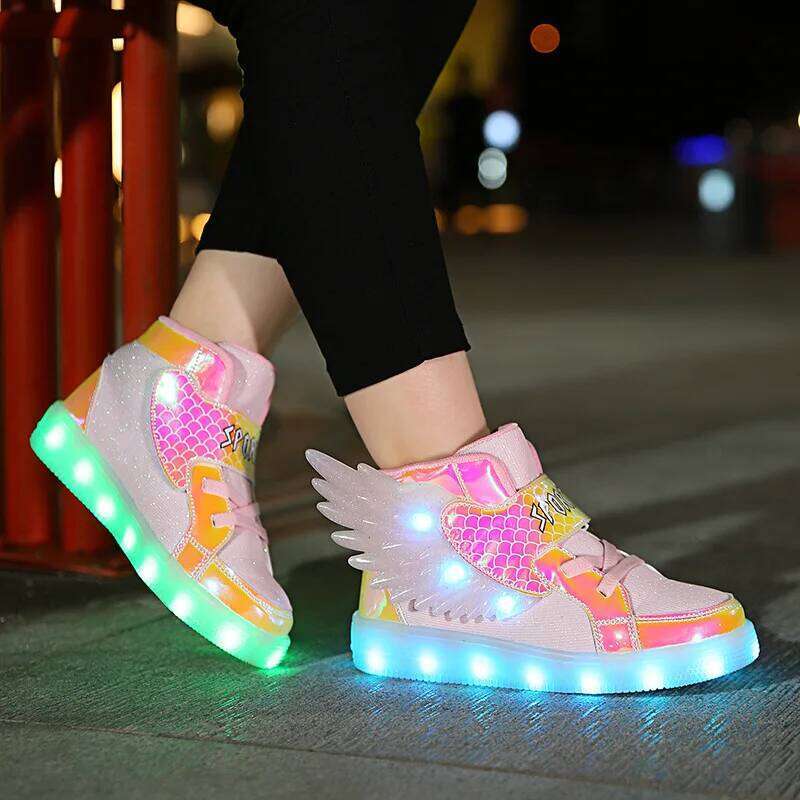 Casual New Small Medium-sized LED Charging Luminous Children's USB Colorful Light Shoes Y260128