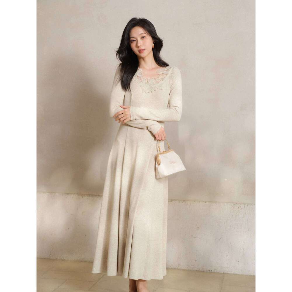 Elegant Lace Knit Long Sleeve V-Neck Maxi Dress Warm Slim Fit French Style Winter Outfit for Petite Women Layering Look XJ260131