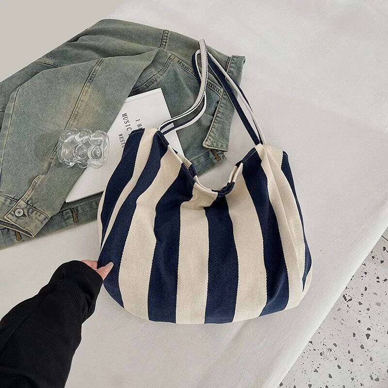 Classic striped handbag, fashionable canvas Korean version crossbody bag, storage bag