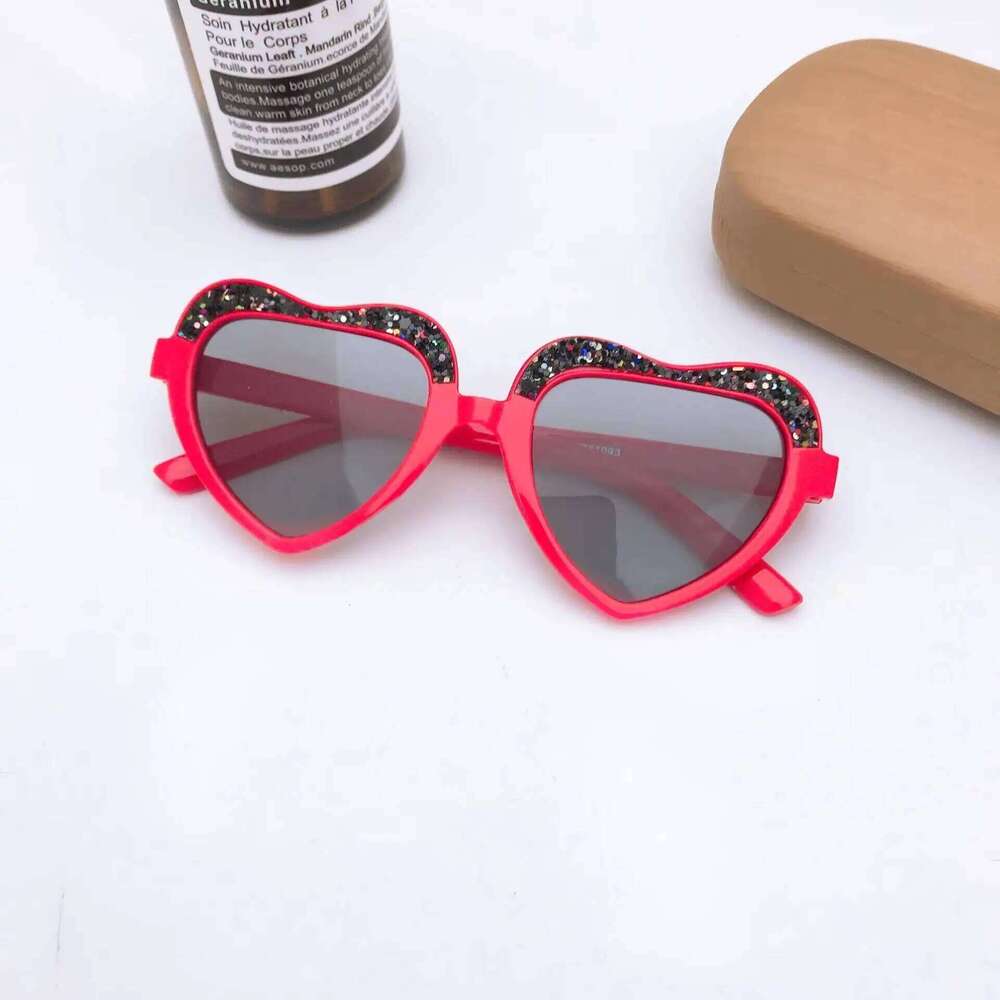 2025 Cat Ear Sunglasses Cute Kitten Style Baby Cartoon Glasses For Girls Children's New Fashion H260130