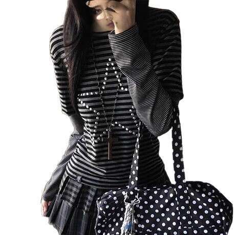 Subculture Striped Fake Two-Piece Patchwork Long Sleeve Round Neck T-Shirt For Women Early Autumn Outfit Star Rhinestone Chic Top
