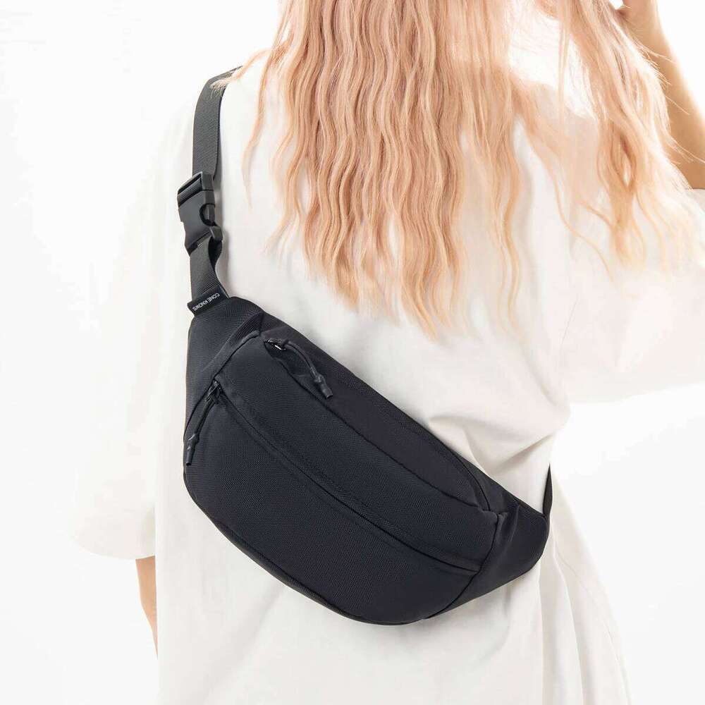 Japanese-style canvas versatile casual small 2025 new model student simple cross-body outdoor men's chest bag wais