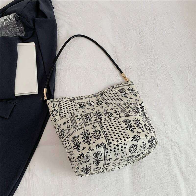 Korean style summer large capacity hand-held shoulder drawstring shopping bag, fresh floral tote bag