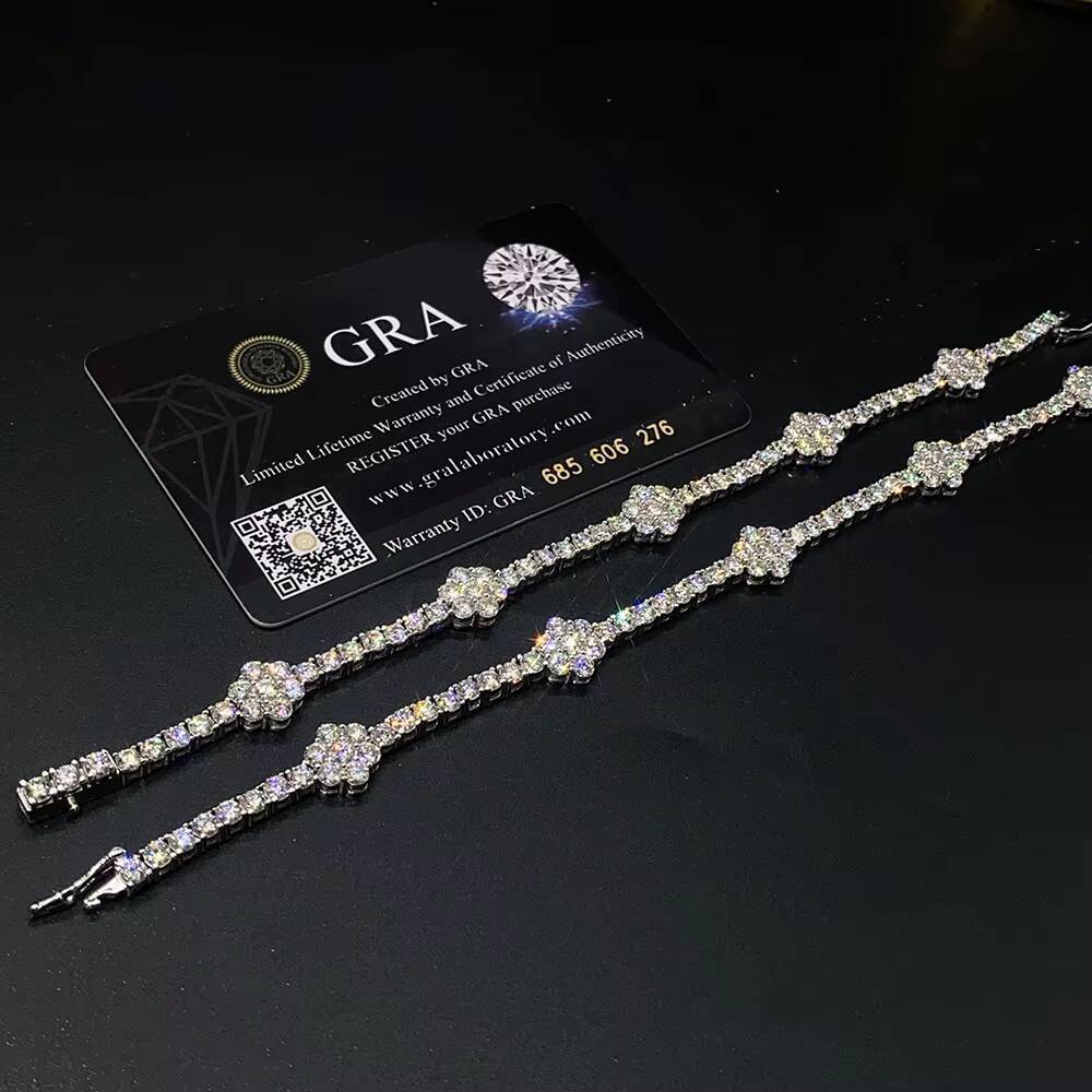 Fine Jewelry 925 Silver Iced Out Flower Hip Hop Charm VVS Moissanite Cute Gift Party Wedding Bracelet