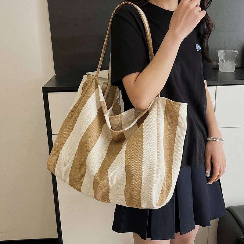 Classic striped handbag, fashionable canvas Korean version crossbody bag, storage bag