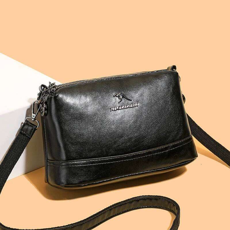 Fashionable versatile soft leather messenger bag, new style casual and commuting small square bag