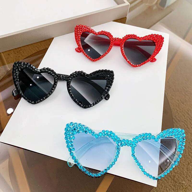 Women Pink Diamond Frame Heart Shape Sunglasses UV400 Light Luxury Brand Sun Glasses for Ladies Wedding Party Fashion Eyewear H260130
