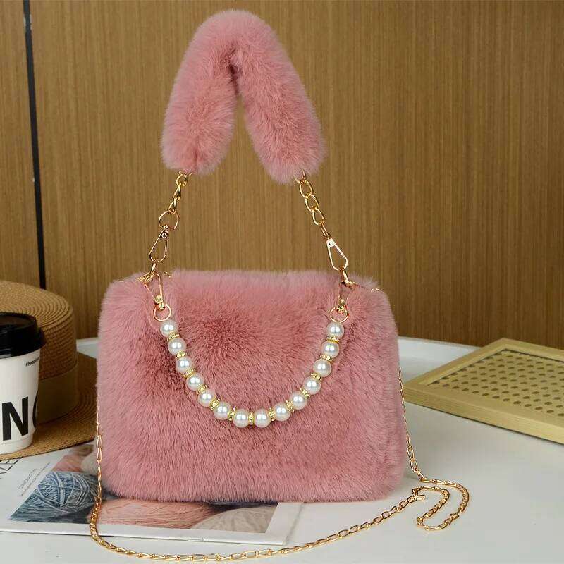Gentle Temperament Autumn And Winter New Ins Cute Pearl Chain Crossbody Fashion Small Square Soft Plush Bag XJ260131