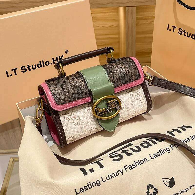 Women's handbag 2023 new high-end leather pillow crossbody small square bag, women's autumn and winter horse drawn cart