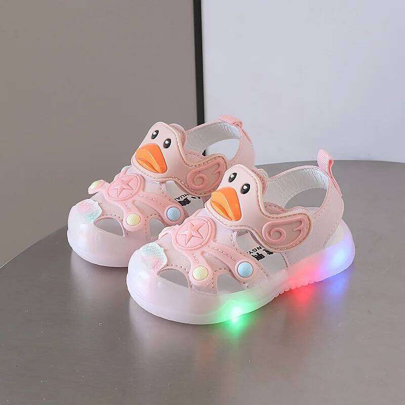LED Light Shoes 2023 Summer 0-3 Year Old Boys/girl Headband Anti Kick Sandals with Soft Baby Toddler Soles Beach Shoe Y260128