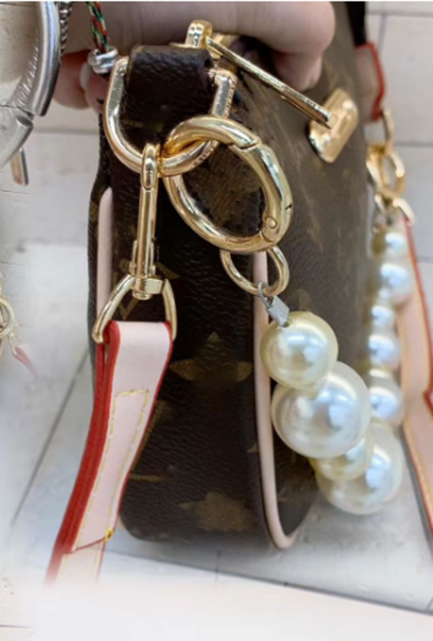 Borsa Di Lusso In Vera Pelle Decorata Con Perle - Elegante Accessorio Quotidiano