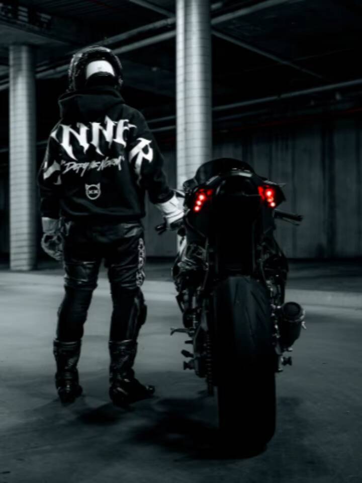 Mens Gothic Sinner Letter Print Reflective Hoodie Streetwear Unisex Hooded Sweatshirt Y2K Punk Hip Hop Loose Pullover Top New - view 7