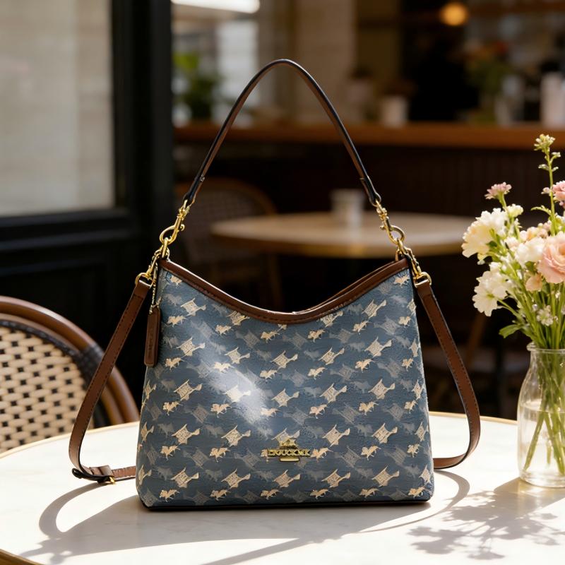 Luxury Designer I TGUCKMK Luxury 2026 Hot Classic Printed Fashion Designer Shoulder Retro Versatile Single Large Capacity White Blue Coffee Tote Bag F
