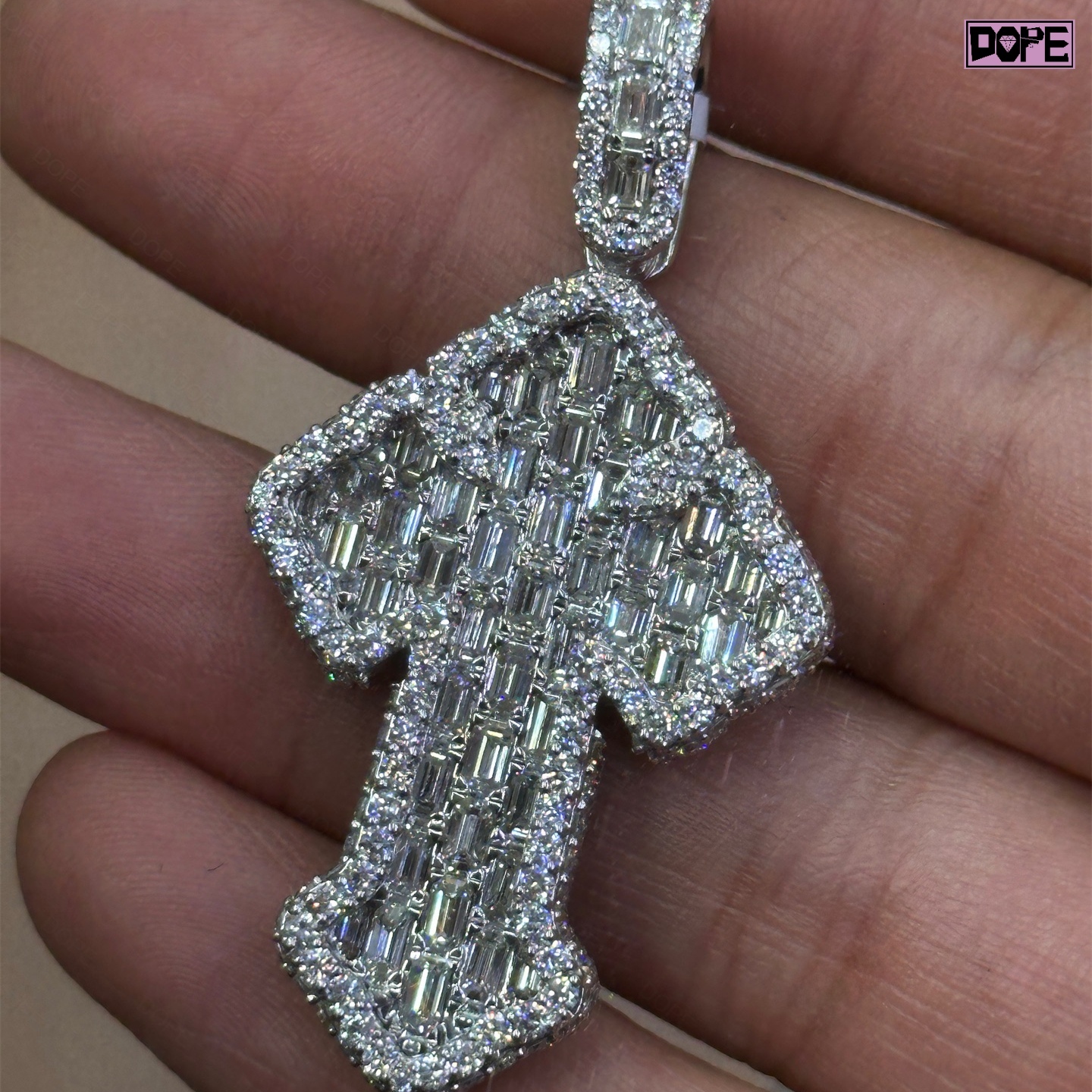 Hiphop Moissanite Pendant Cross Charm Baguette Cut 925 Silver Vvs Iced Out Custom Moissanite Pendant - view 4