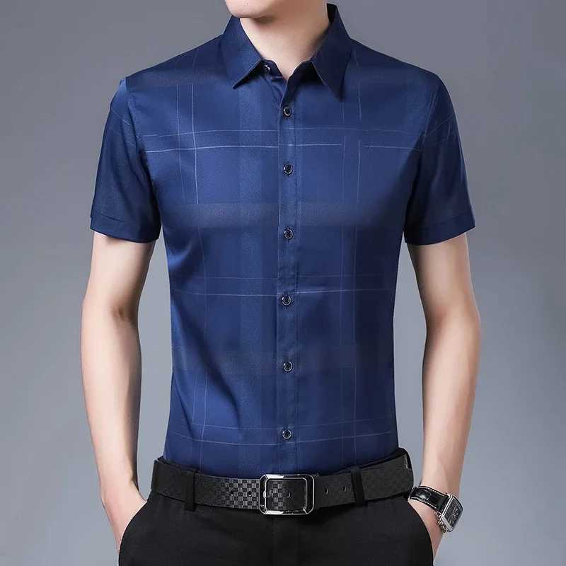 New Men's Casual Printed Short Sleeved Lapel Shirt for Summer Fashion Comfort No Ironing Wrinkle Resistant Top Z260805