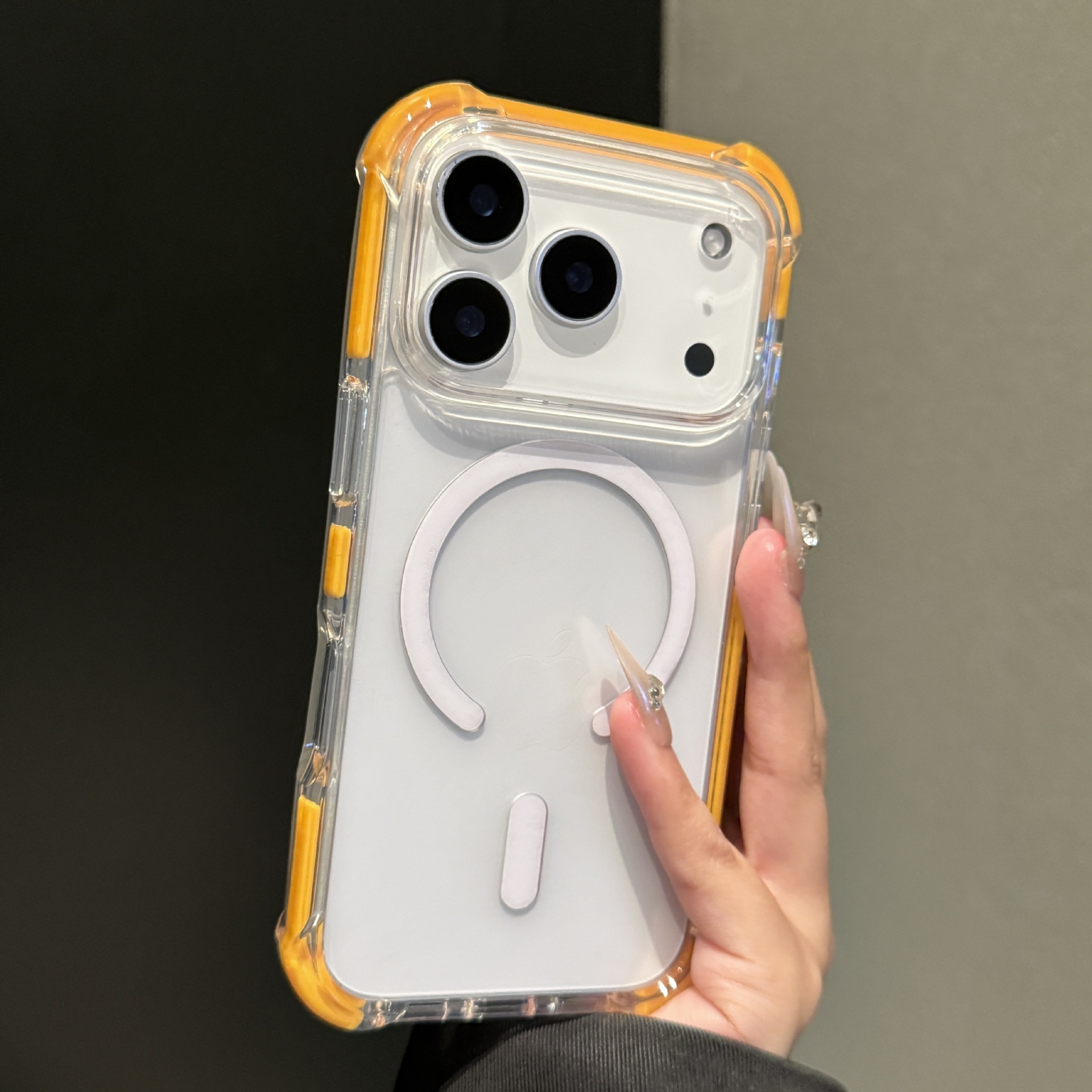 Suitable For Iphone 17 Pro Max Phone Case Four-Corner Shockproof Apple Magnetic 17 New Cream Edge Silicone Case