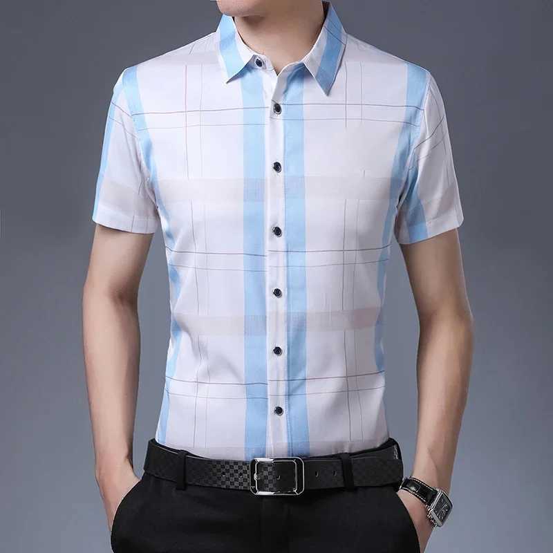 New Men's Casual Printed Short Sleeved Lapel Shirt for Summer Fashion Comfort No Ironing Wrinkle Resistant Top Z260805