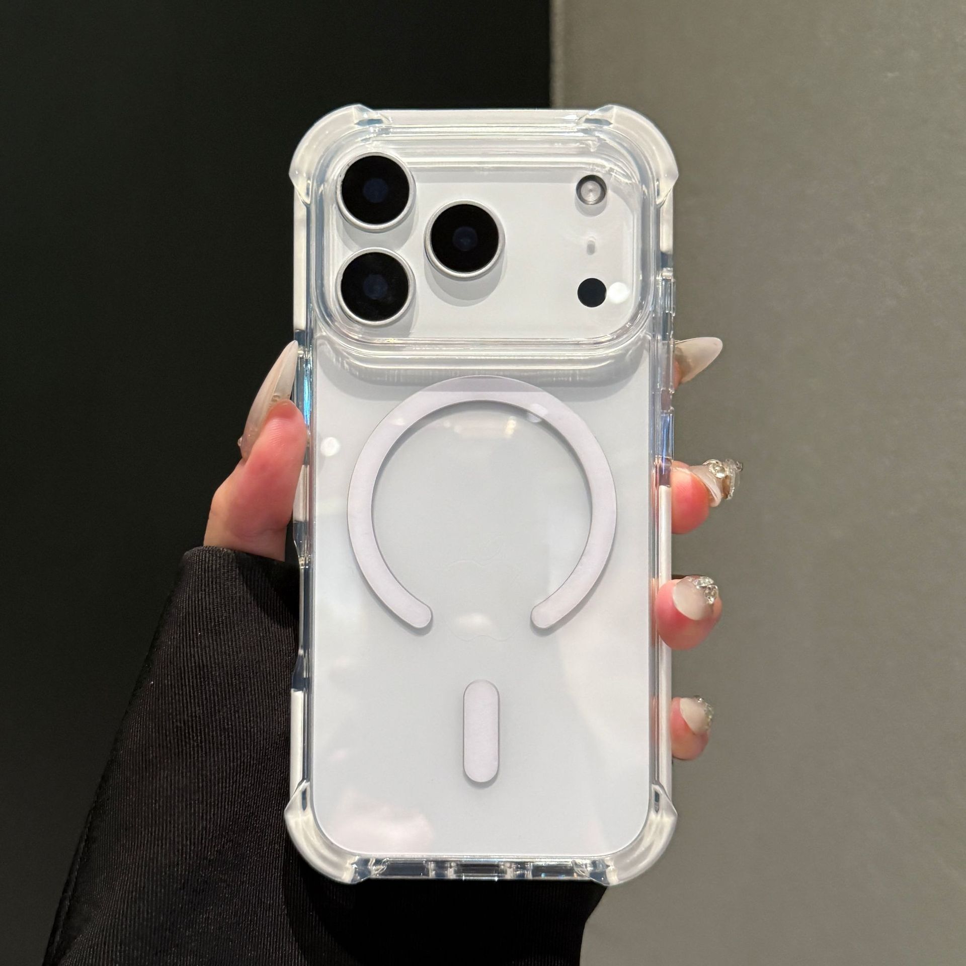 Suitable For Iphone 17 Pro Max Phone Case Four-Corner Shockproof Apple Magnetic 17 New Cream Edge Silicone Case - view 4