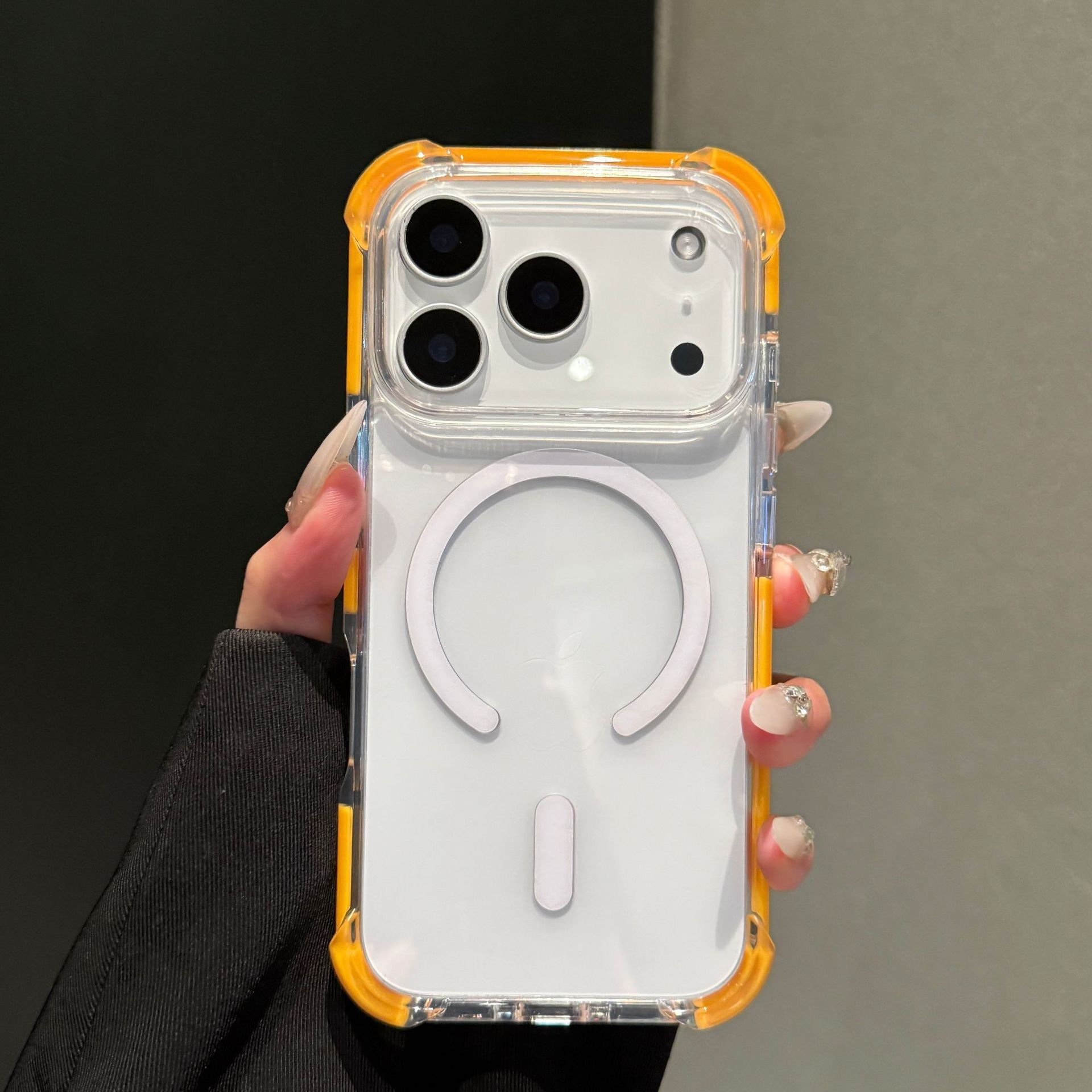 Suitable For Iphone 17 Pro Max Phone Case Four-Corner Shockproof Apple Magnetic 17 New Cream Edge Silicone Case - view 3