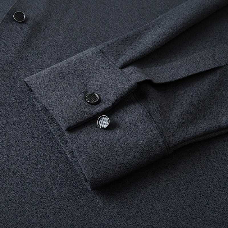 Men's Wool-Blend Dress Shirt Charcoal Gray Business Essential Seamless Technology Non-Iron Tailored Collar All Season Comfort Z260805 - view 6