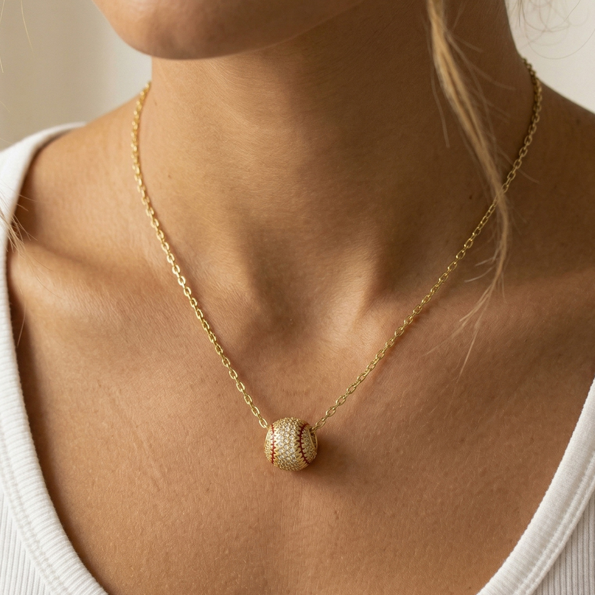 Luxurious copper-plated gold resin sports pendant necklaces for basketball football volleyball and rugby Design Pendant High-end Customization - view 5