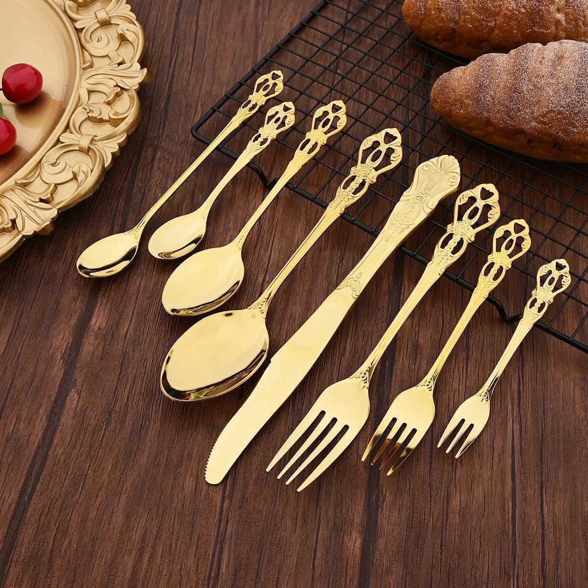 Dinnerware 20Pcs Royal Rose Gold Set Knife Cake Fork Spoon Cutlery Set Stainless Steel Silverware Kitchen Tableware Flatware N260810