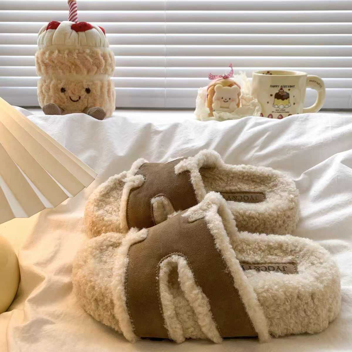 Brocken thick-soled fuzzy slippers for women, fashionable outerwear style, 2026 new autumn-winter collection, versatile fuzzy shoes, single-cotton sli - view 3
