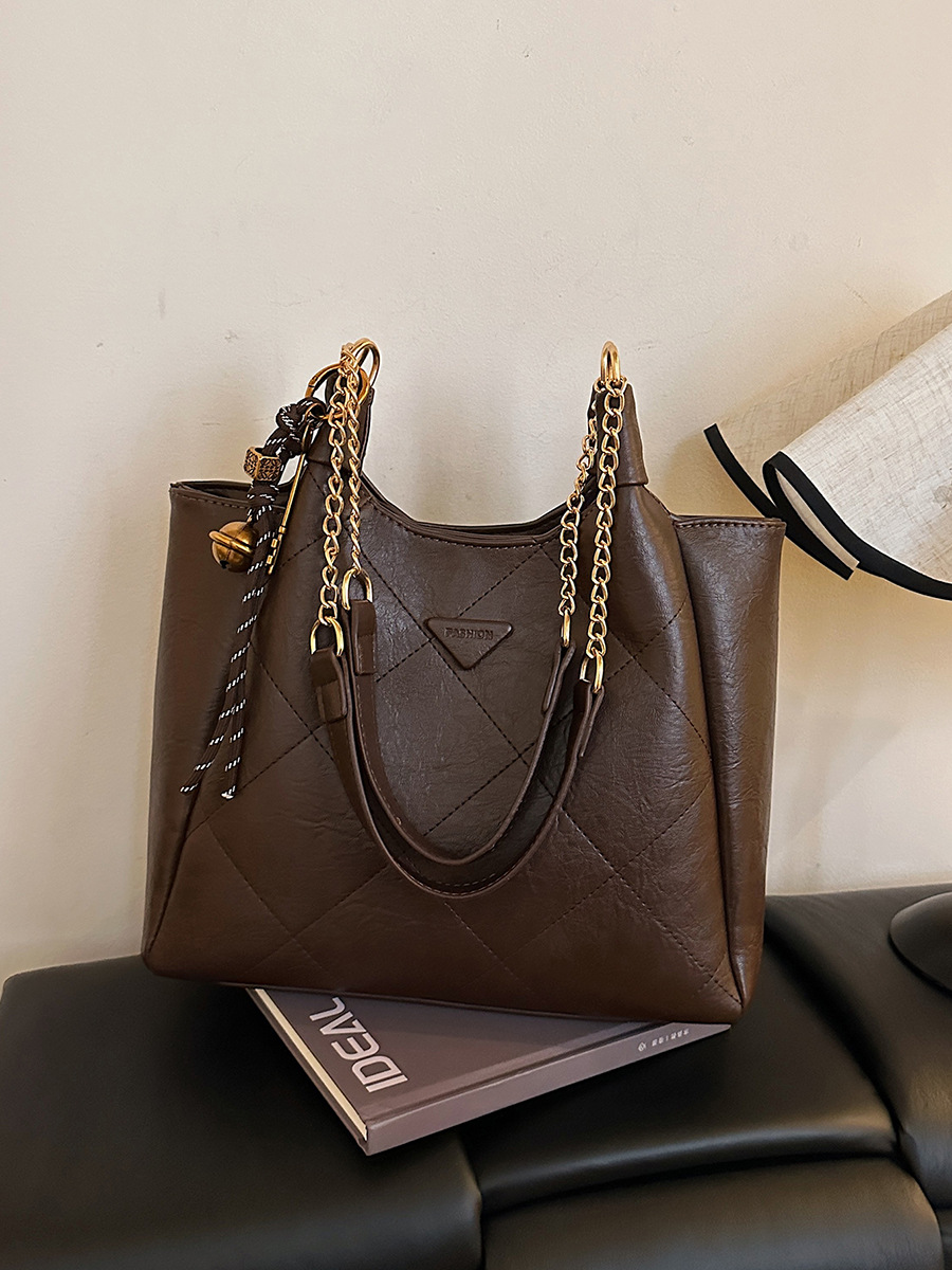 Shoulder Bag Retro Quilted Tote Handbag Featuring Gold Hardware Chains And Soft Texture Dark Brown Color For Women Daily Commute Use - view 6