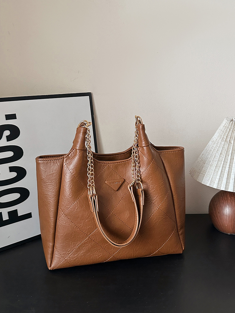 Shoulder Bag Retro Quilted Tote Handbag Featuring Gold Hardware Chains And Soft Texture Dark Brown Color For Women Daily Commute Use - view 4