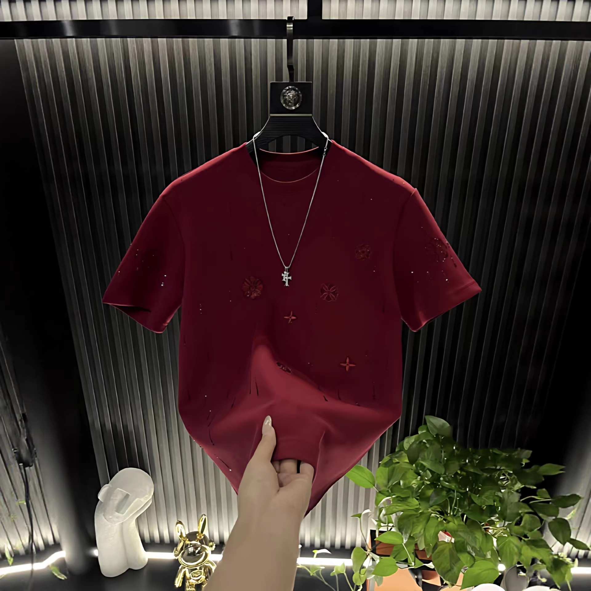Designer's New Simple Daily Men's New Elegant Floral Round Collar Short-sleeved T-shirt With High-end Diamond Decoration Fashion Men's 