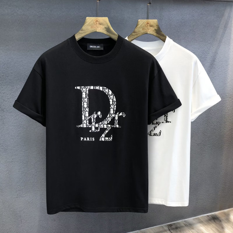 Designer's New Minimalist, Casual Luxurious High-end Style Trendy Men's Short-sleeved T-shirt For Summer For Couples For Casual Sports Wear - view 3