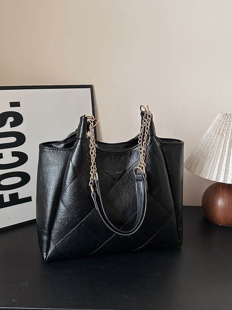 Shoulder Bag Retro Quilted Tote Handbag Featuring Gold Hardware Chains And Soft Texture Dark Brown Color For Women Daily Commute Use - view 3