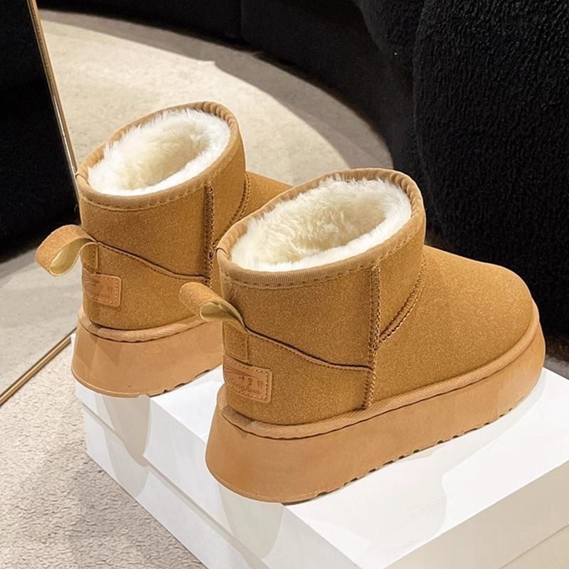 Designer Boots 2026 Winter New Plus Size Women's Thick Sole Snow Boots, Warm Fleece Lined Bread Style Boots, Comfortable Puffy Winter Footwear - view 4