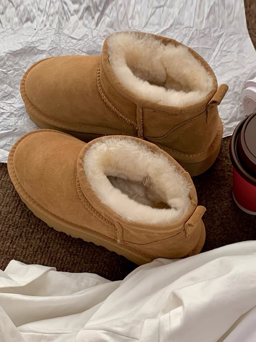 Designer Boots 2026 Winter New Plus Size Women's Thick Sole Snow Boots, Warm Fleece Lined Bread Style Boots, Comfortable Puffy Winter Footwear - view 7