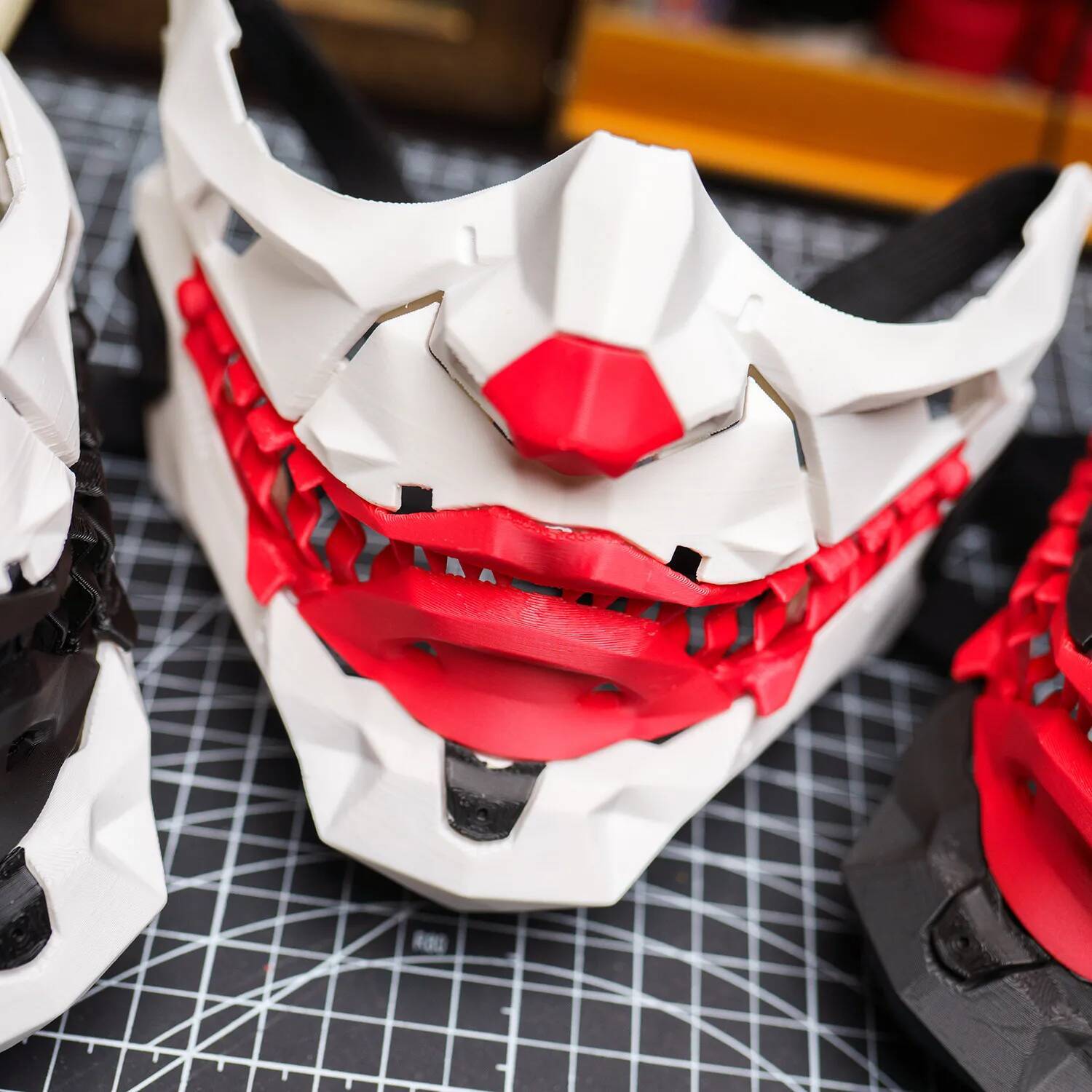 3D Printed Cyber Punk Joker Half Face Horror Cosplay Coser Prop Masquerade Mask For Adult Halloween Party Costume Accessory 26Y0813