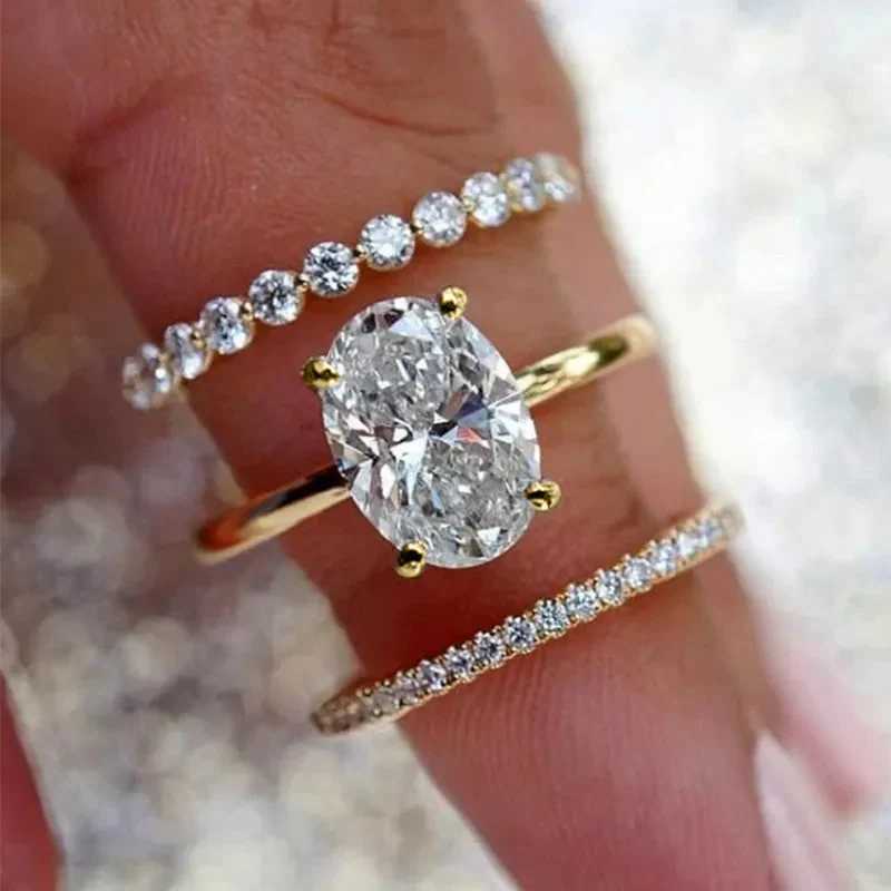 Huitan Hot Trendy 3Pcs Set Rings Women for Wedding Engagement Accessories Luxury Oval Cubic Zirconia Temperament Elegant Jewelry Z260813