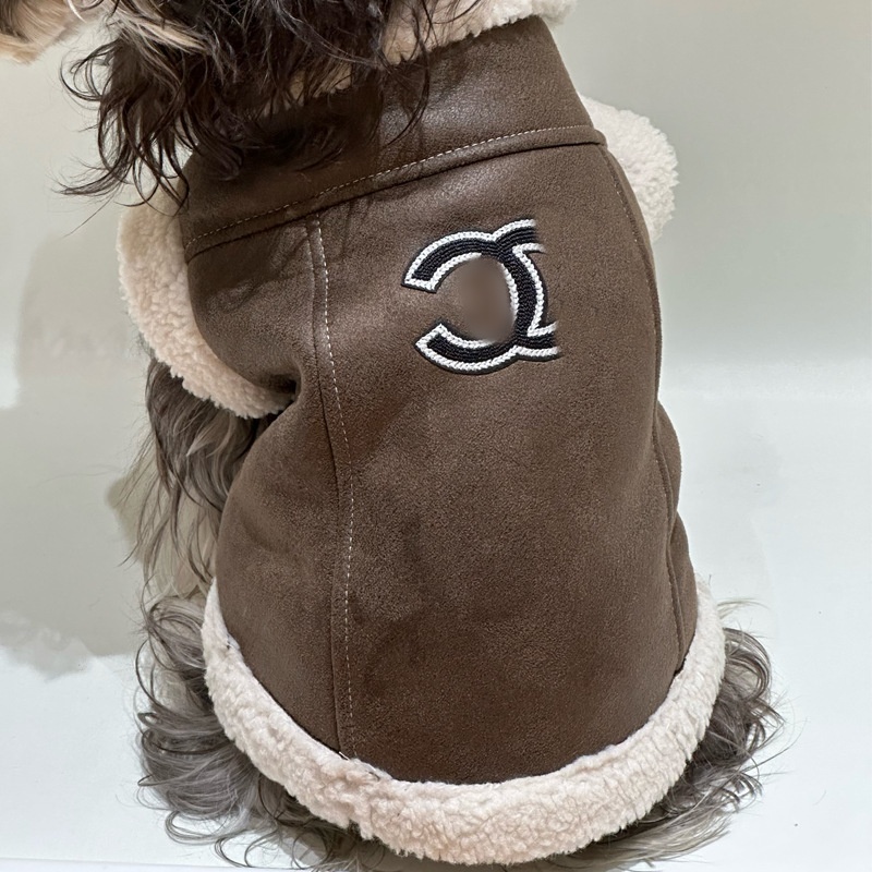 Designer style warm dog leather coats, sweaters and vests for autumn and winter, luxury inspired design with zipper closure, suitable for small, mediu - view 3