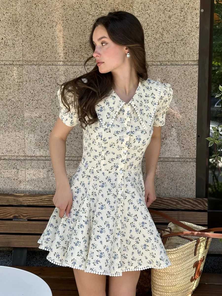 Floral Bornladies 2026 Summer New Short Sleeve Dress Women's Elegant Slim Fit Sweet Button Front Puff Sleeves Mini Dress L260815 - view 3