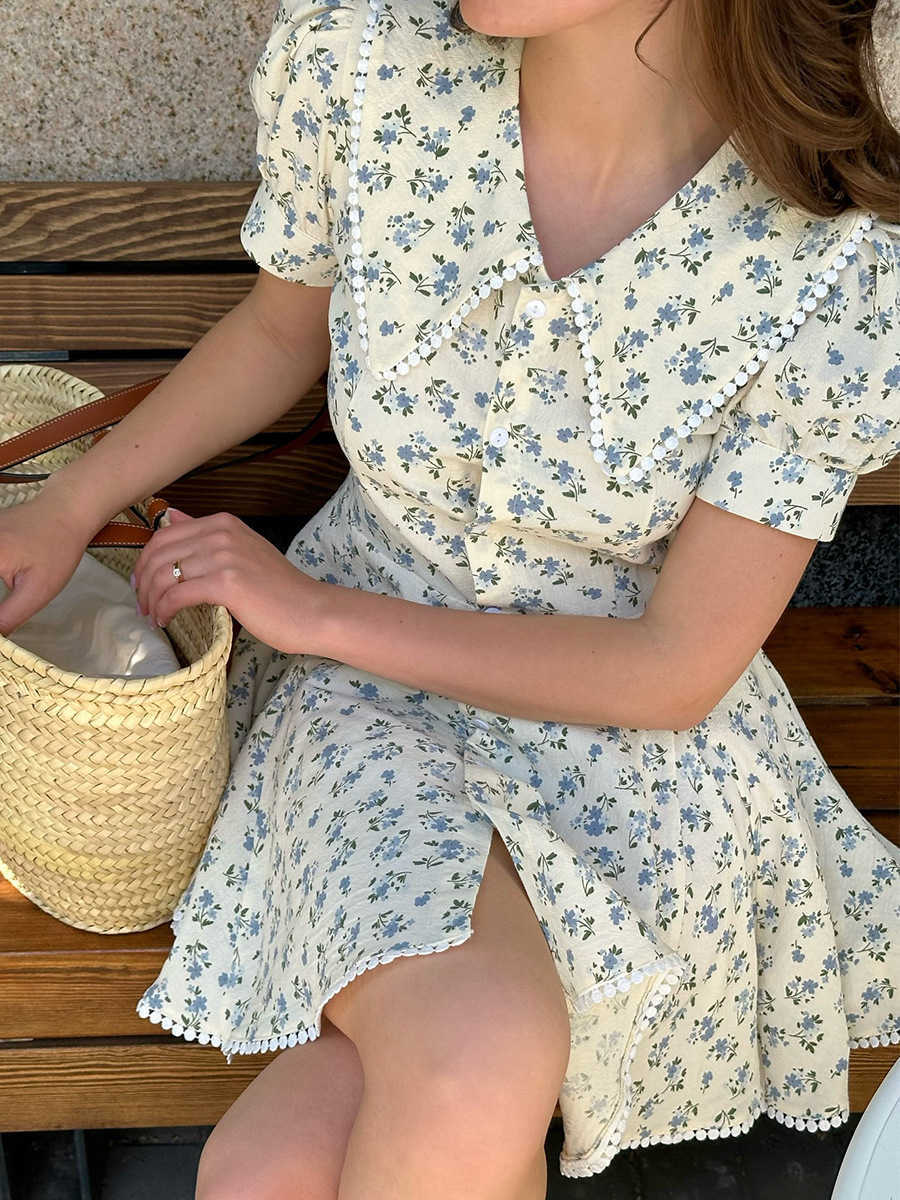 Floral Bornladies 2026 Summer New Short Sleeve Dress Women's Elegant Slim Fit Sweet Button Front Puff Sleeves Mini Dress L260815 - view 1