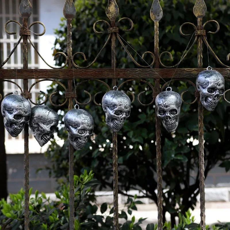 6Pcs Simulation Human Skull Head Ghost Garden Doors Hanging Courtyard Pendant Ornament for Home Bar Halloween Party Decorations 260811 - view 3