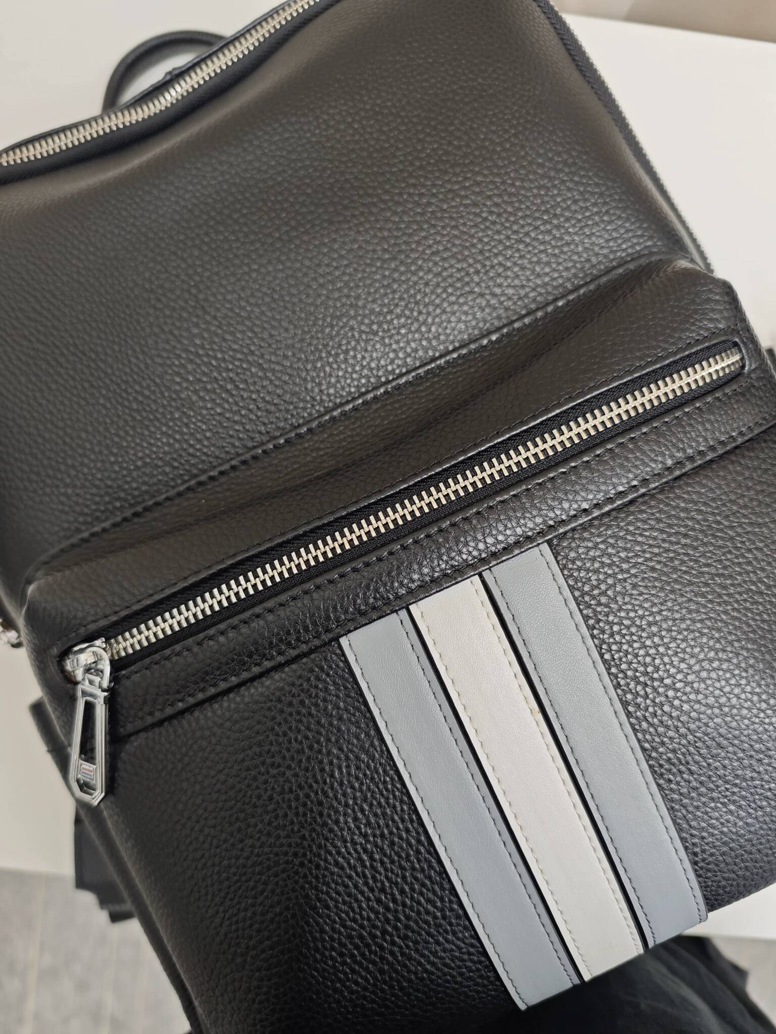 Cowhide Men's Backpack Large Capacity Business Travel Bag Casual Leather Business Computer Backpack Men's Advanced Sense - view 4