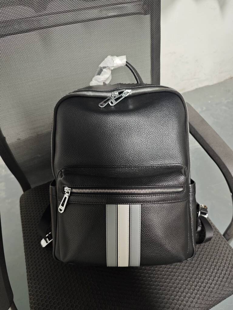 Cowhide Men's Backpack Large Capacity Business Travel Bag Casual Leather Business Computer Backpack Men's Advanced Sense - view 6