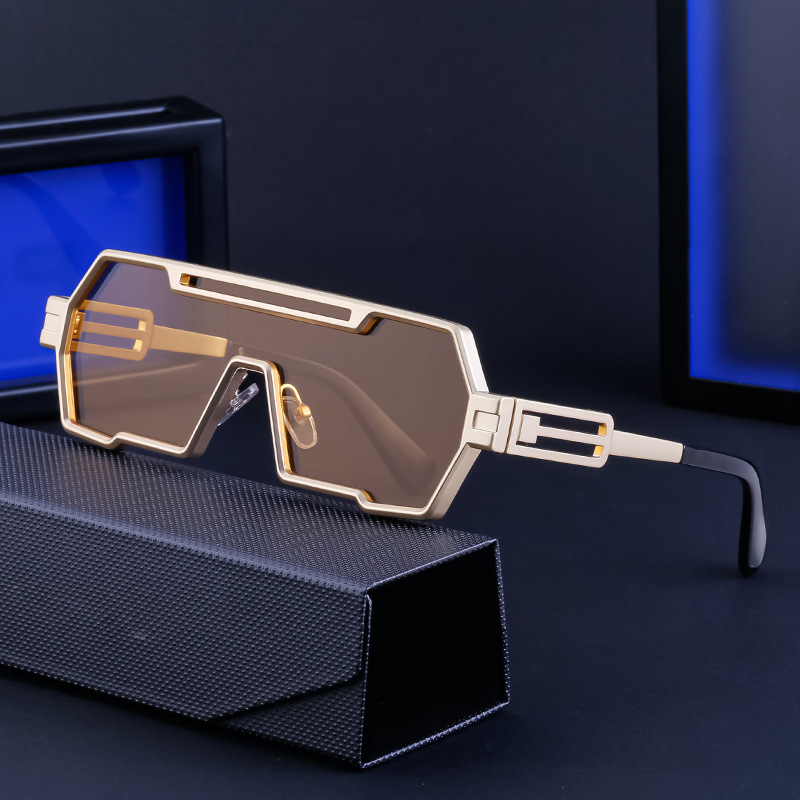 Luxury Brand Designer Sunglasses Gold One Piece Shield Sunglasses Geometric Polygon Frame Futuristic Cyber Punk Dark Lens Men Women Party Sun Glasses - view 4