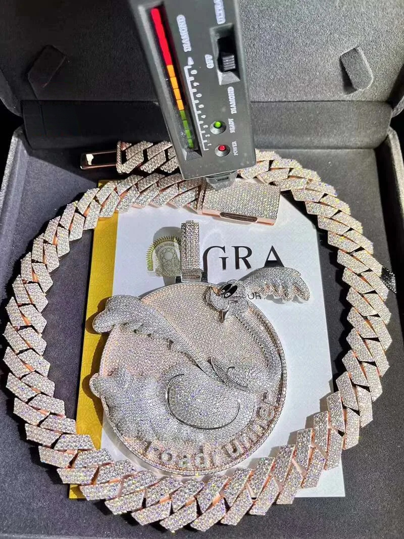 Custom Iced Out Hip Hop Mossanite Jewelry White and Rose Gold Moissanite Diamond Pendant - view 3